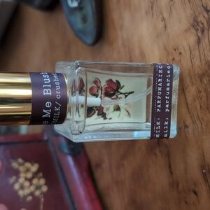 Tokyo Milk 72  Make Me Blush